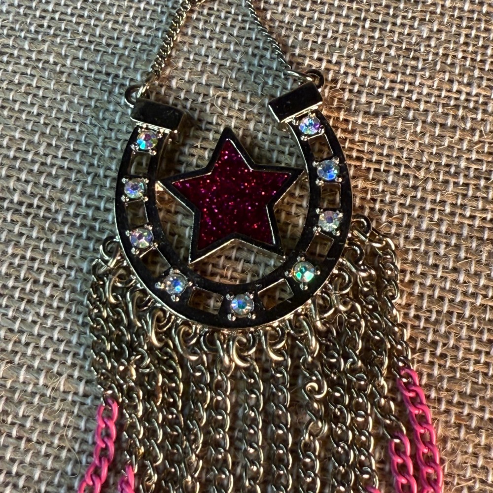 BETSEY JOHNSON Rare Pink Horseshoe Chandelier Statement Earrings - Picture 2 of 9